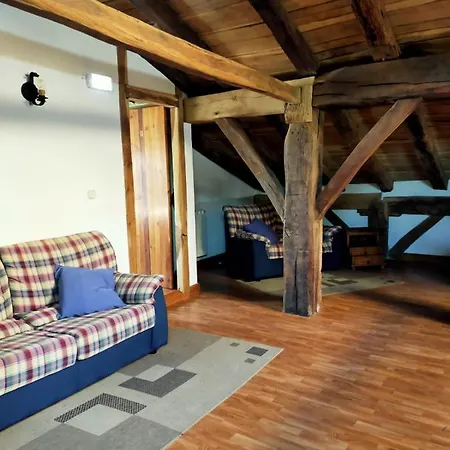 Saskarate Villa Asteasu